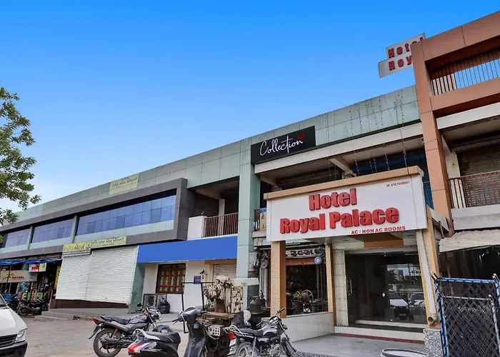 Hotel O Royal Ahmedabad